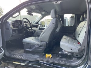 2023 Ford Chassis Cab F-550&#174; XL
