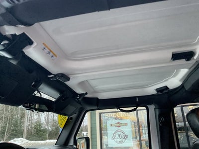 2017 Jeep Wrangler Unlimited Smoky Mountain