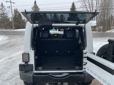 2017 Jeep Wrangler Unlimited Smoky Mountain
