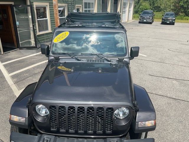 2022 Jeep Gladiator Sport S