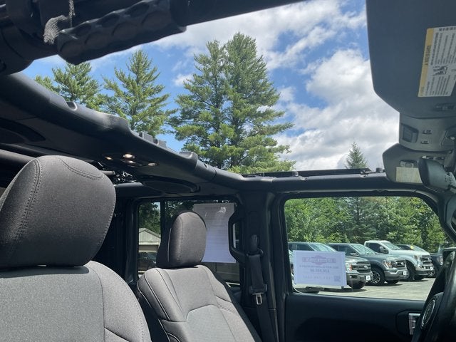2022 Jeep Gladiator Sport S
