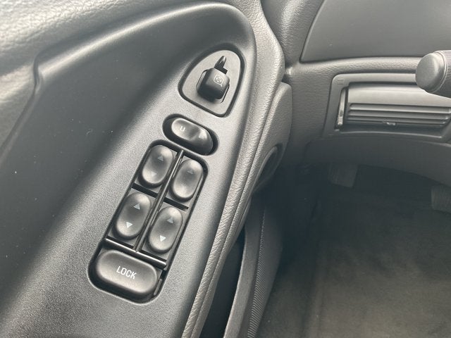 2001 Ford Mustang GT Premium
