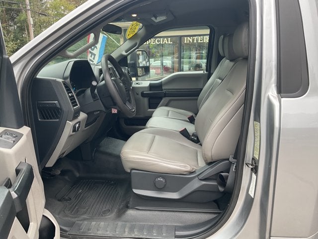 2022 Ford Super Duty F-450 DRW XL
