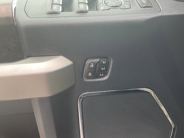 2022 Ford Super Duty F-250 SRW LARIAT