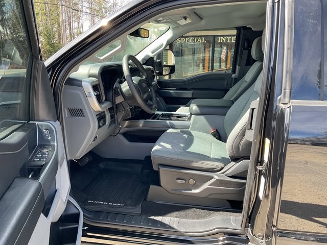 2023 Ford Super Duty F-250 SRW XLT