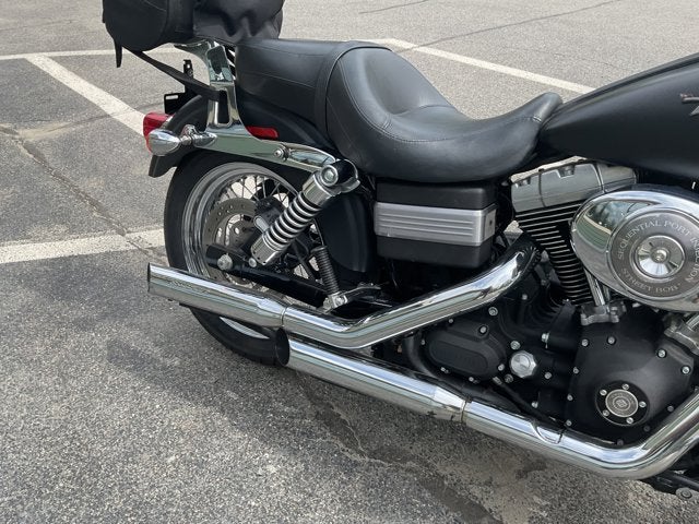 2006 Harley Davidson Dyna Street Bob Base