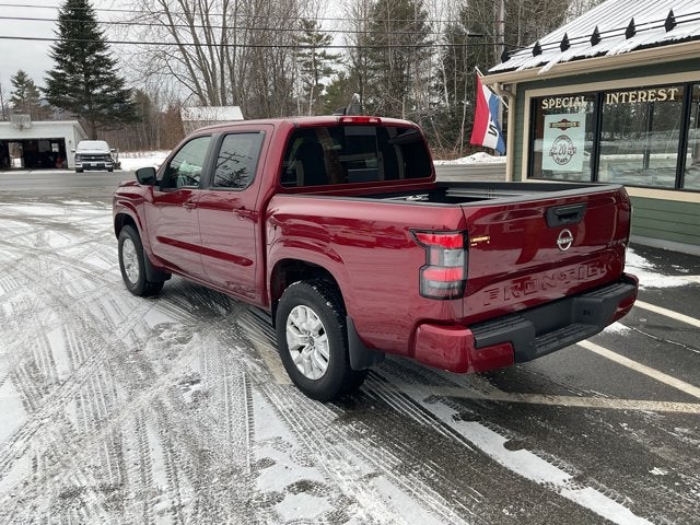 2023 Nissan Frontier SV