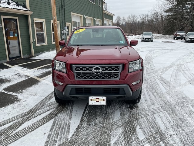 2023 Nissan Frontier SV