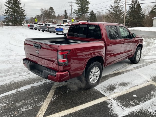 2023 Nissan Frontier SV