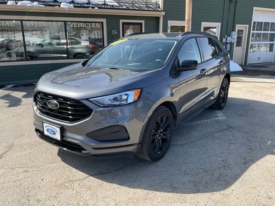 2022 Ford Edge SE