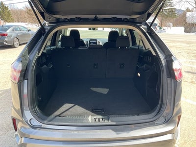 2022 Ford Edge SE