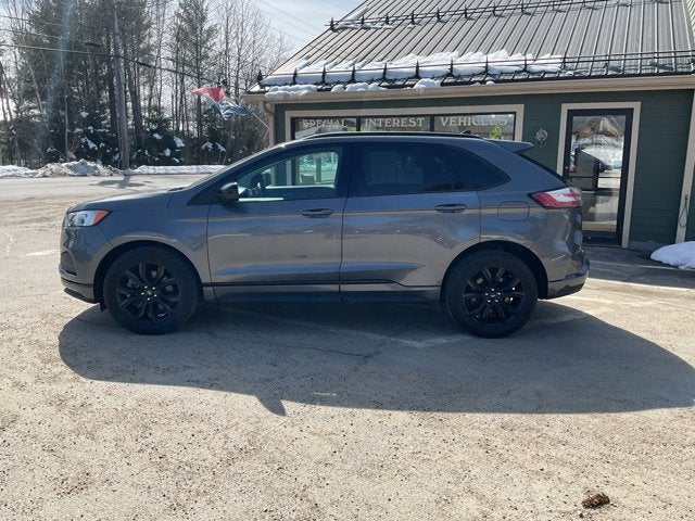 2022 Ford Edge SE