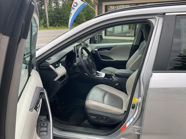 2021 Toyota RAV4 XLE Premium