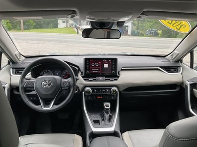 2021 Toyota RAV4 XLE Premium