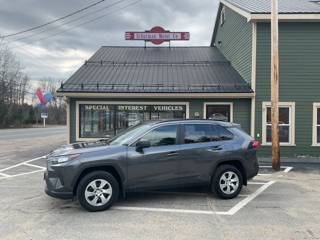 2020 Toyota RAV4 LE