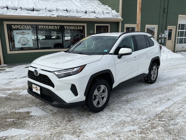 2023 Toyota RAV4 XLE
