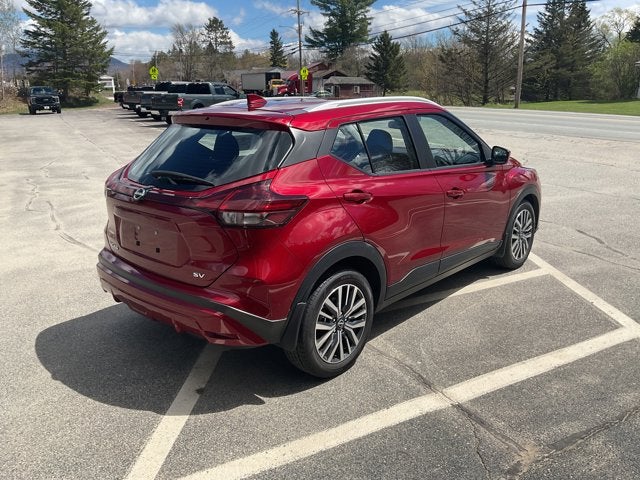 2023 Nissan Kicks SV
