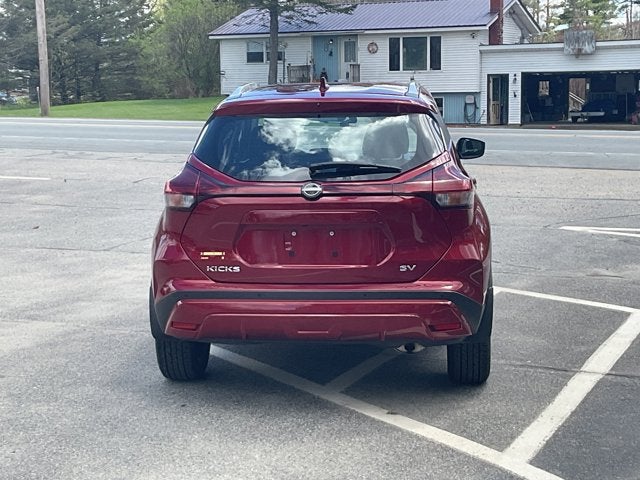 2023 Nissan Kicks SV