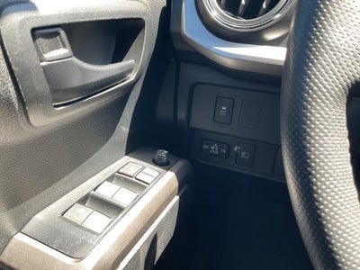 2022 Toyota Tacoma 4WD SR5