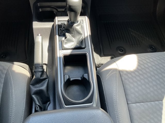 2022 Toyota Tacoma 4WD SR5