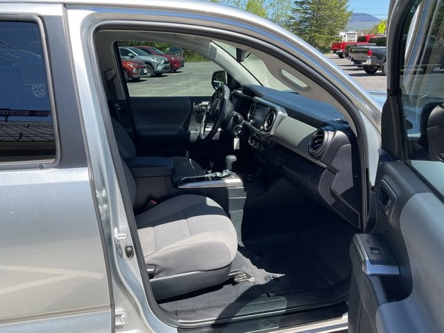 2022 Toyota Tacoma 4WD SR5