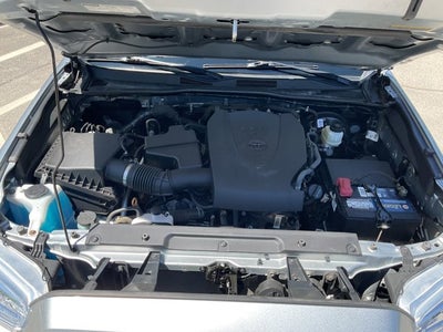 2022 Toyota Tacoma 4WD SR5