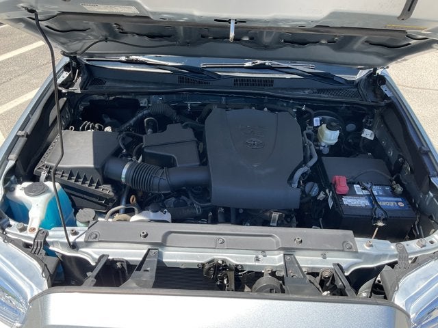 2022 Toyota Tacoma 4WD SR5