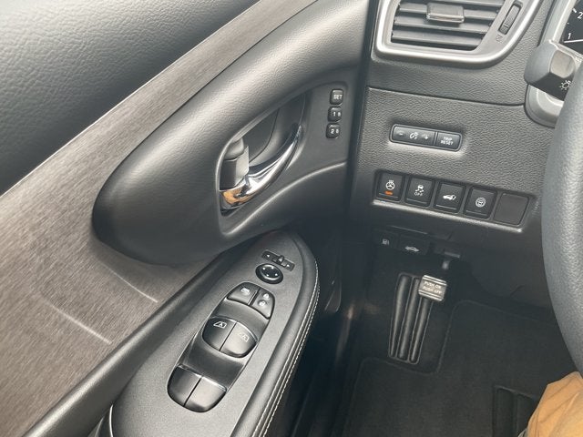 2023 Nissan Murano SL