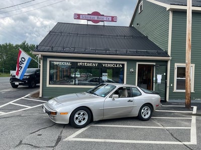 1986 Porsche 944 Base