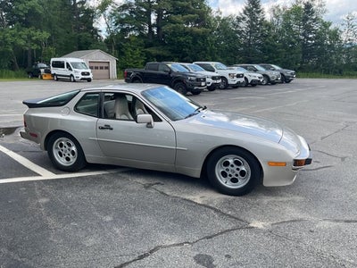 1986 Porsche 944 Base