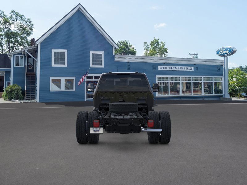 2025 Ford Chassis Cab F-600® XL