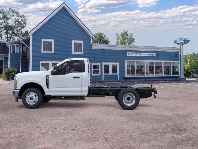 2026 Ford Chassis Cab F-350® XL