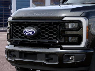 2027 Ford Super Duty F-350 SRW F-350® Lariat®