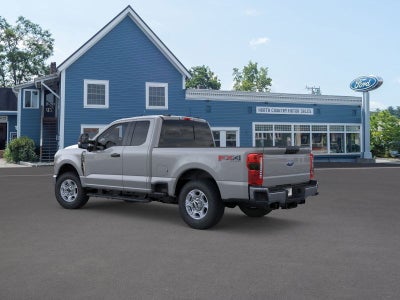 2026 Ford Super Duty F-350® XLT