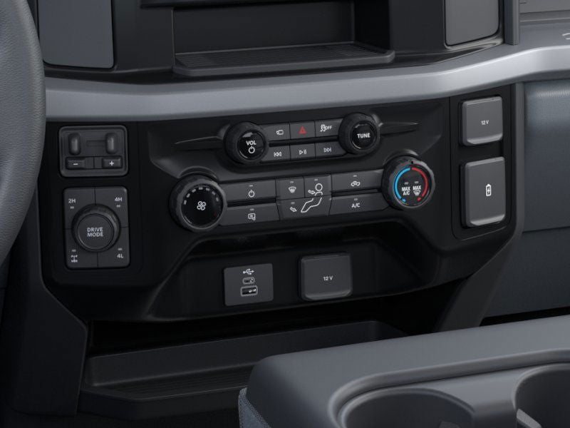 2025 Ford Super Duty F-350® XL