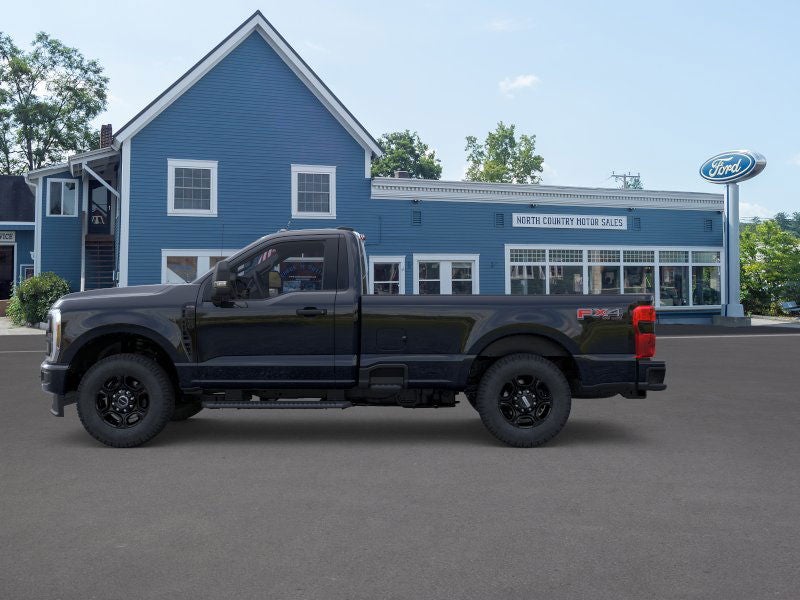 2025 Ford Super Duty F-350® XL